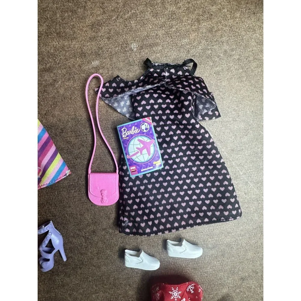 Barbie Outfits And Accessories 10 Complete Outfits Over 45 Pieces!